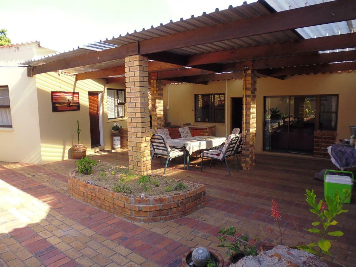 Hilltop Getaway Hoekwil Exterior foto